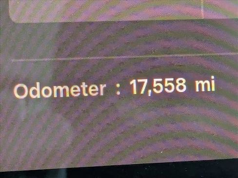 Used 2022 Tesla Model 3 Long Range image 11