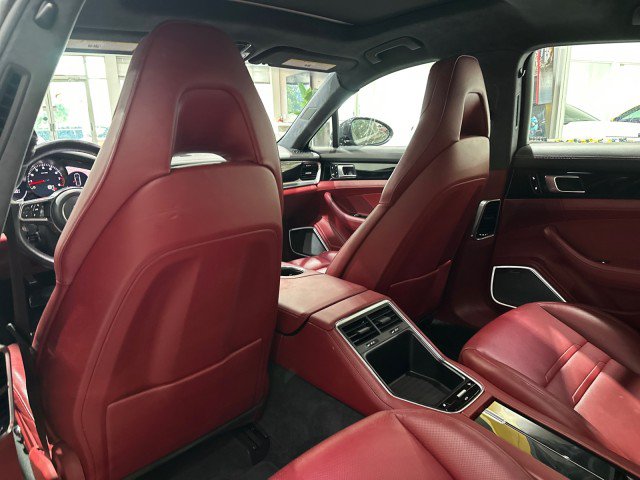 Used 2017 Porsche Panamera 4S AWD/4WD image 42