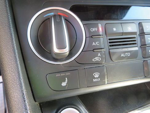 Used 2016 Audi Q3 2.0T Prestige image 34