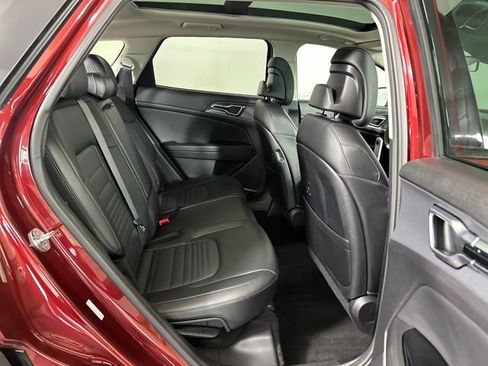 Used 2023 Kia Sportage SX image 27