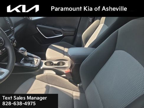 Certified 2022 Kia Soul LX w/ Technology Package FWD image 10