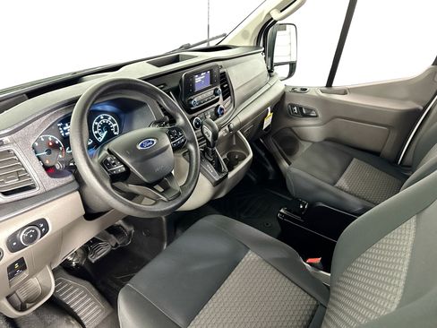 Used 2025 Ford Transit 250 Low Roof w/ Exterior Upgrade Package RWD image 8