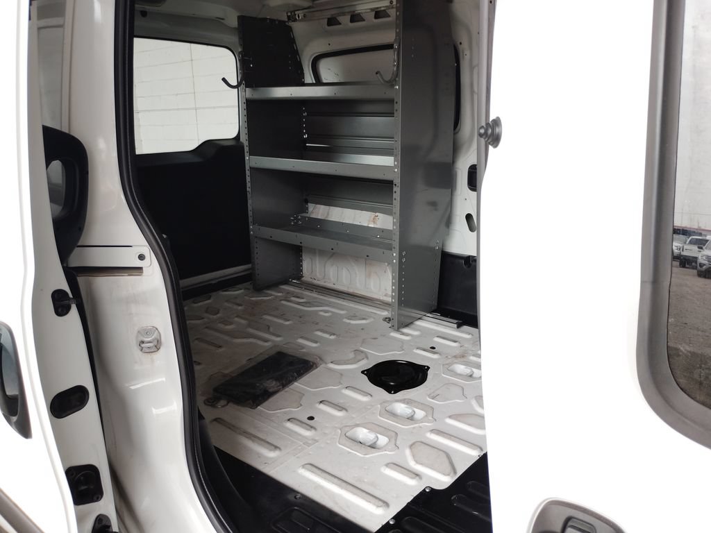 Used 2022 RAM ProMaster City Tradesman FWD image 15