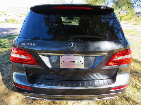 Used 2013 Mercedes-Benz ML 350 4MATIC image 6