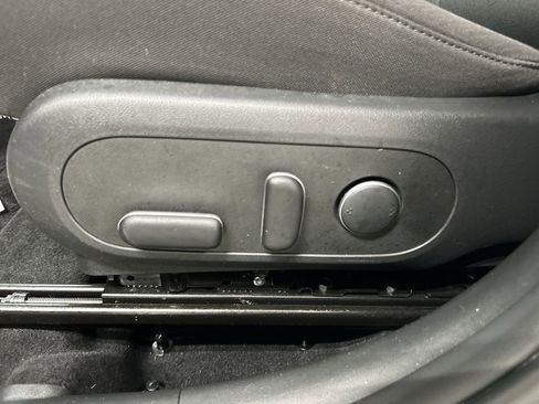 Used 2024 Hyundai Kona SEL AWD/4WD image 10