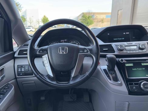 Used 2016 Honda Odyssey EX-L image 24