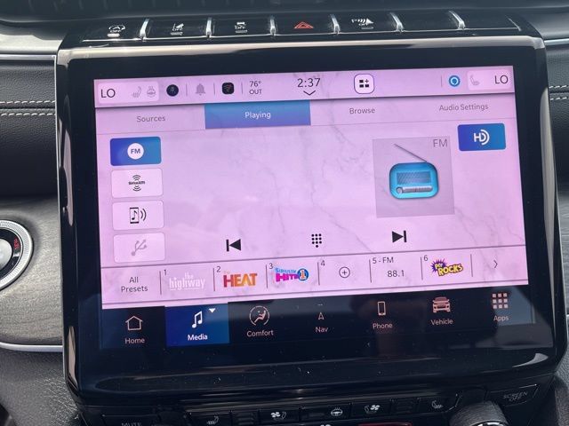 Used 2025 Jeep Grand Cherokee L Limited w/ Luxury Tech Group II AWD/4WD image 33
