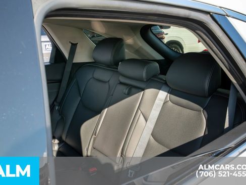 Used 2025 Genesis GV70 2.5T image 12