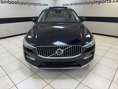 Used 2023 Volvo XC60 B5 Plus w/ Protection Package Premier FWD image 2