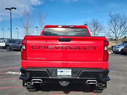Used 2021 Chevrolet Silverado 1500 LT Trail Boss w/ Bed Protection Package image 4