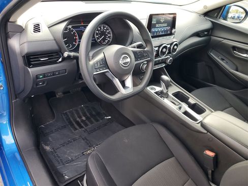 Used 2024 Nissan Sentra SV image 6