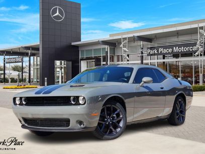 Used 2023 Dodge Challenger SXT w/ Blacktop Package