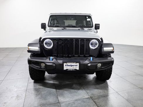 Used 2023 Jeep Wrangler Unlimited AWD/4WD image 3
