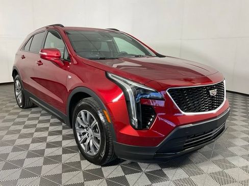 Used 2022 Cadillac XT4 Sport AWD/4WD image 3