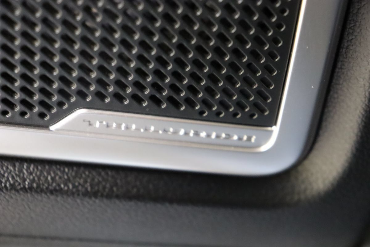 Used 2024 Kia Telluride EX w/ EX Captain's Chair Package FWD image 48