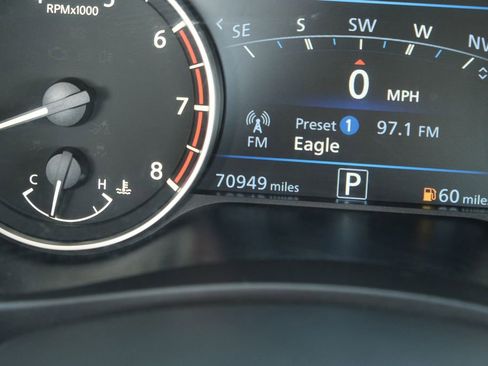 Used 2023 Nissan Altima 2.0 SR FWD image 10