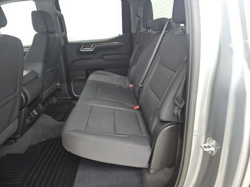 Used 2024 Chevrolet Silverado 1500 LT AWD/4WD image 18