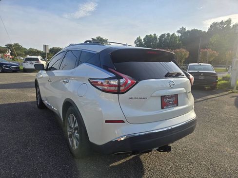 Used 2015 Nissan Murano SV AWD/4WD image 11