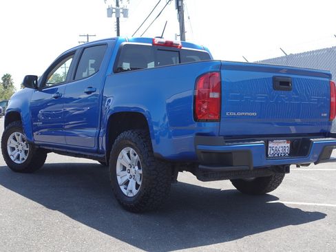 Used 2021 Chevrolet Colorado LT w/ Safety Package RWD image 7