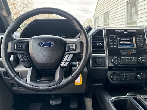 Used 2015 Ford F150 XLT w/ Equipment Group 301A Mid image 15