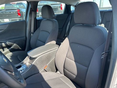 Used 2024 Chevrolet Malibu RS FWD image 18