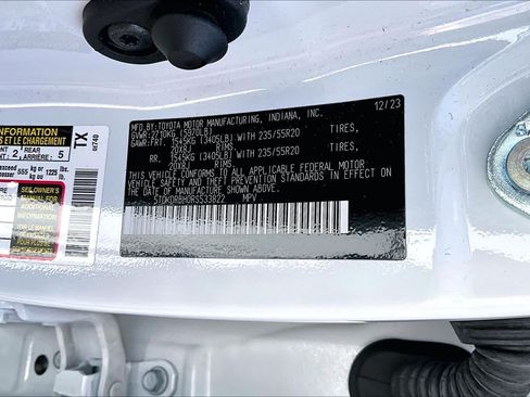 Certified 2024 Toyota Highlander XSE AWD/4WD image 36