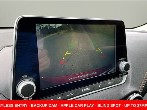 Used 2023 Nissan Sentra SR w/ Electronics Package FWD image 14