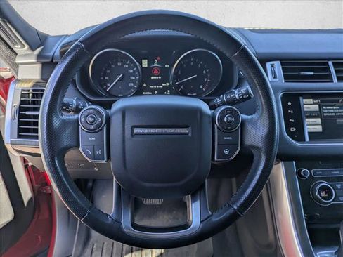 Used 2016 Land Rover Range Rover Sport SE image 11