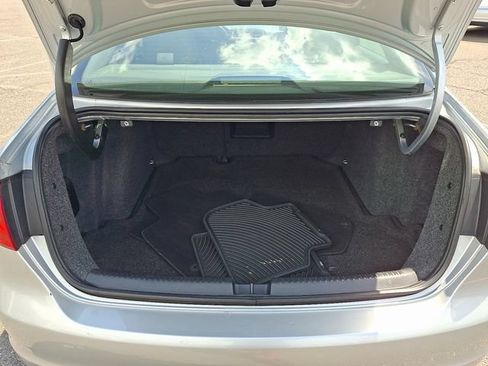 Used 2012 Volkswagen Jetta SE FWD image 28