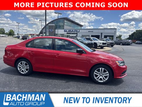 Used 2015 Volkswagen Jetta S w/ Welcome Package FWD image 2