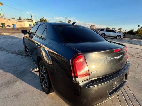 Used 2018 Chrysler 300 S w/ Safetytec Plus Group image 5