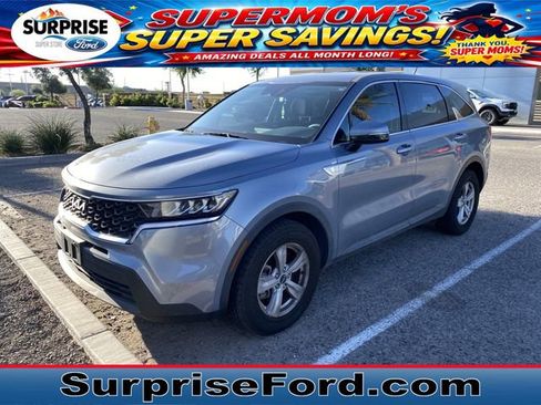 Used 2023 Kia Sorento LX FWD image 1