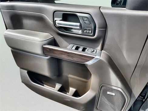 Certified 2020 GMC Sierra 2500 SLT w/ SLT Premium Plus Package image 24