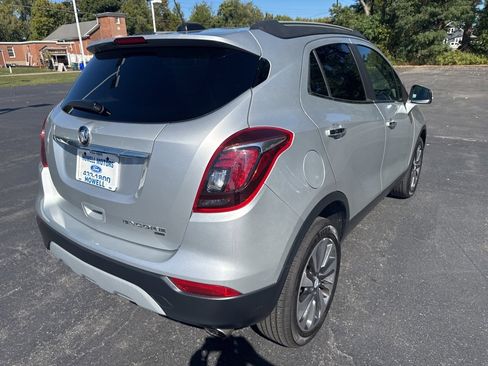 Used 2019 Buick Encore Essence image 8