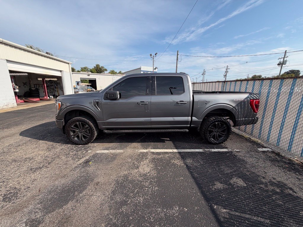 Used 2021 Ford F150 XLT w/ Equipment Group 302A High AWD/4WD image 6