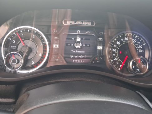 Used 2022 RAM 3500 Big Horn w/ Night Edition AWD/4WD image 20