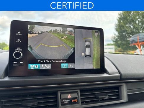 Certified 2025 Honda Pilot TrailSport image 21