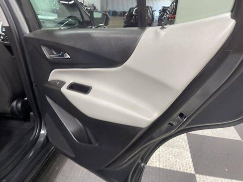 Used 2020 Chevrolet Equinox LT AWD/4WD image 14