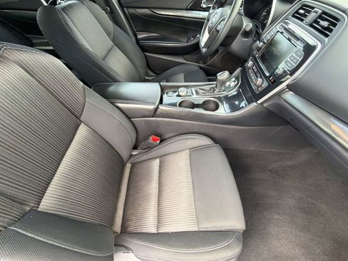 Used 2019 Nissan Maxima 3.5 S w/ Floor Mat Group FWD image 34