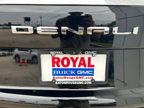 Used 2026 GMC Yukon Denali w/ Sun & Power Step Package AWD/4WD image 33