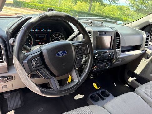 Used 2017 Ford F150 XLT w/ Equipment Group 302A Luxury AWD/4WD image 9