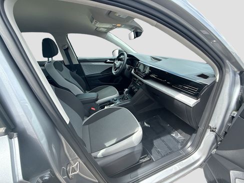 Used 2022 Volkswagen Taos S w/ IQ Drive S Package image 28