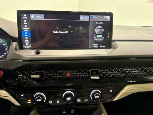 Used 2025 Honda Accord EX-L image 19