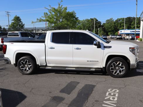 Used 2024 GMC Sierra 1500 SLT w/ SLT Premium Plus Package image 11