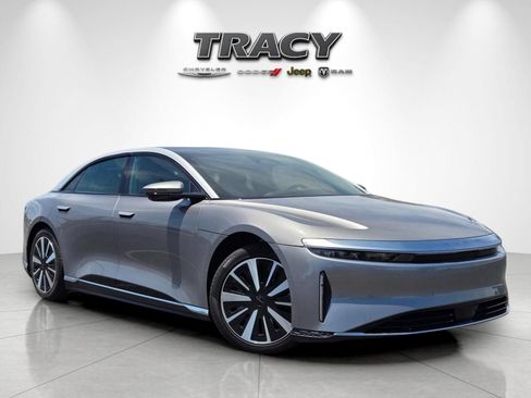 Used 2025 Lucid Air Touring AWD/4WD image 2