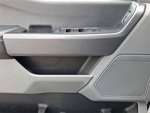 Certified 2024 Ford F250 XLT image 12