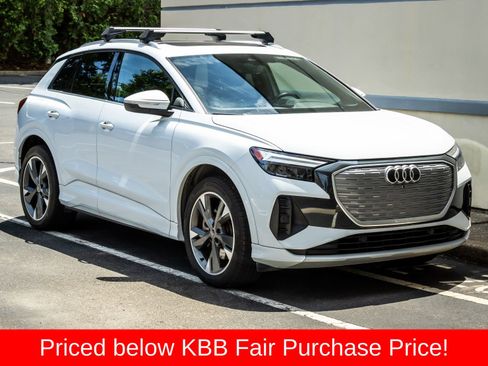 Used 2022 Audi Q4 e-tron Premium Plus AWD/4WD image 10