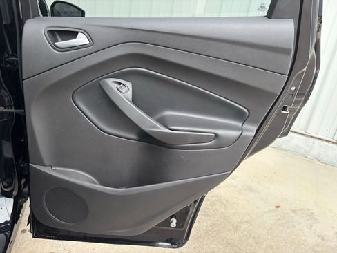 Used 2019 Ford Escape SEL image 33