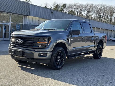 New 2025 Ford F150 XLT w/ Equipment Group 302A MID image 23