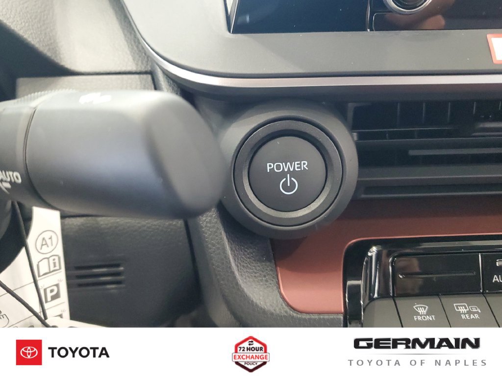 New 2026 Toyota Prius Plug-In Hybrid FWD image 28